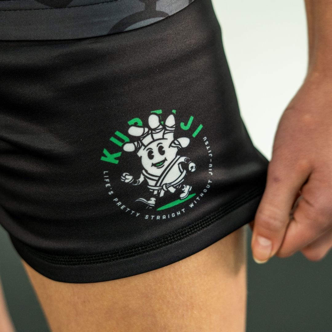 Kureiji BJJ - Womens Twisted Fingers Shorts - Chicken