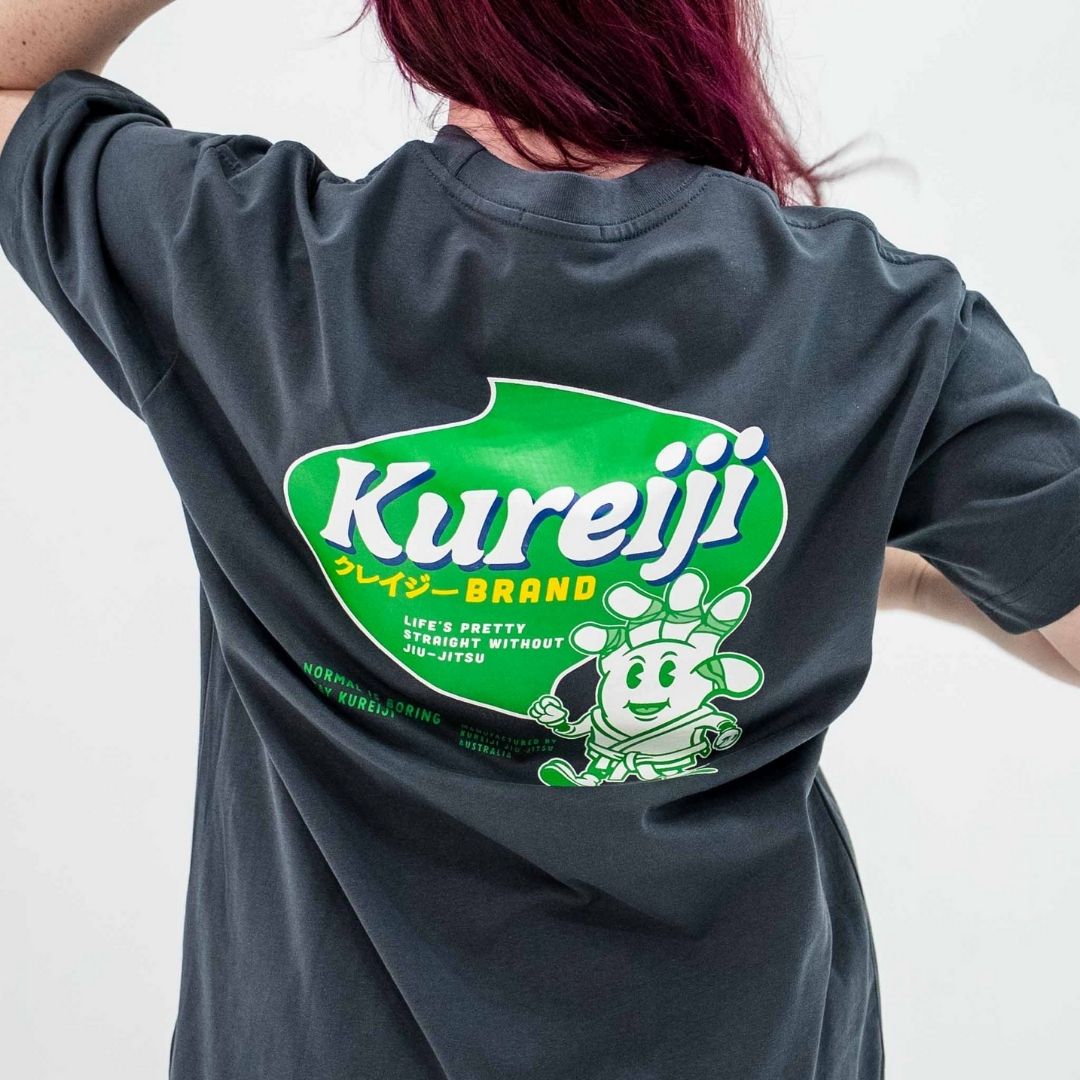 Kureiji T-Shirt - Twisted Fingers - Chicken
