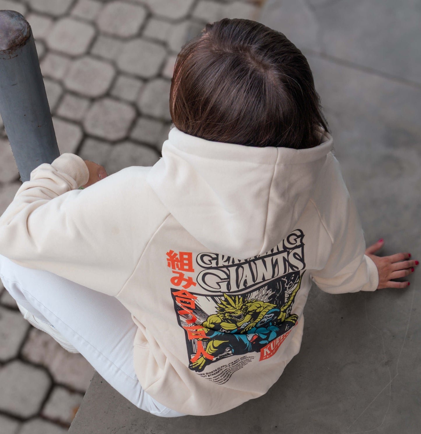 Kureiji Hoodie - Gigante