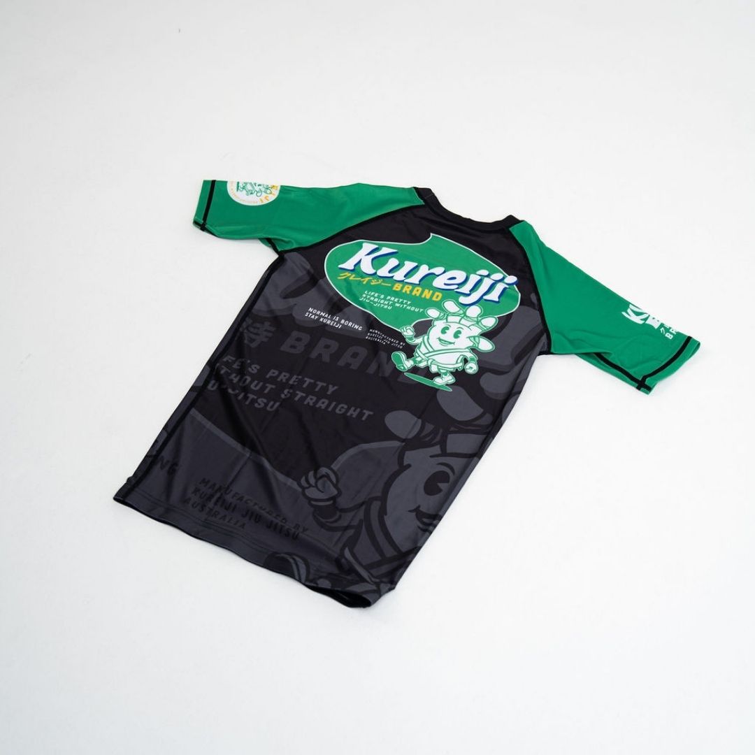 Kureiji Kids Short Sleeve Rashguard -Twisted Fingers Chicken